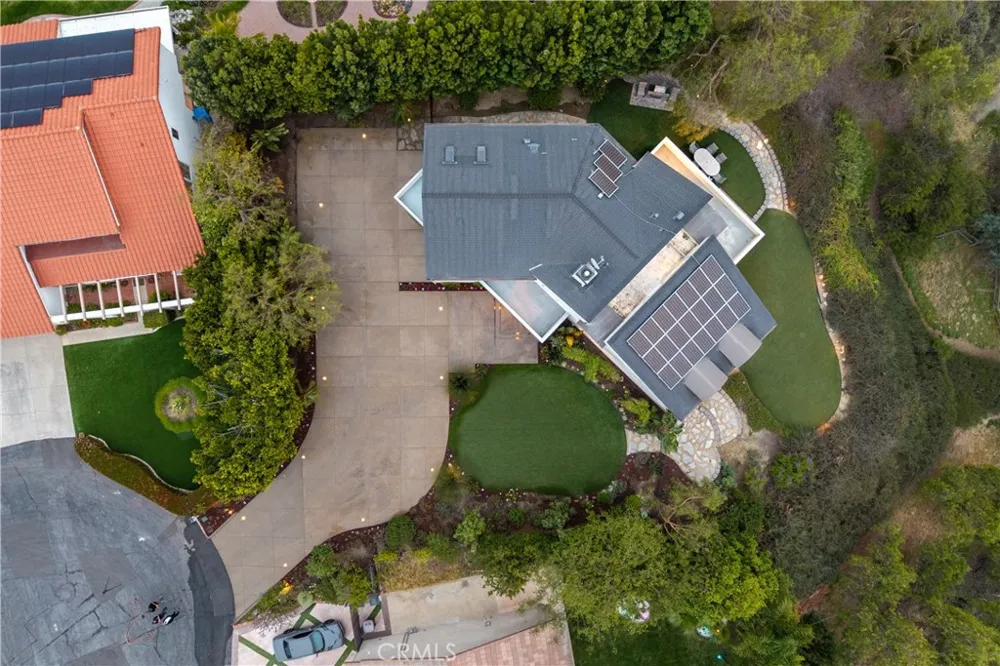 385 S Via Montanera Anaheim Hills, CA 92807
