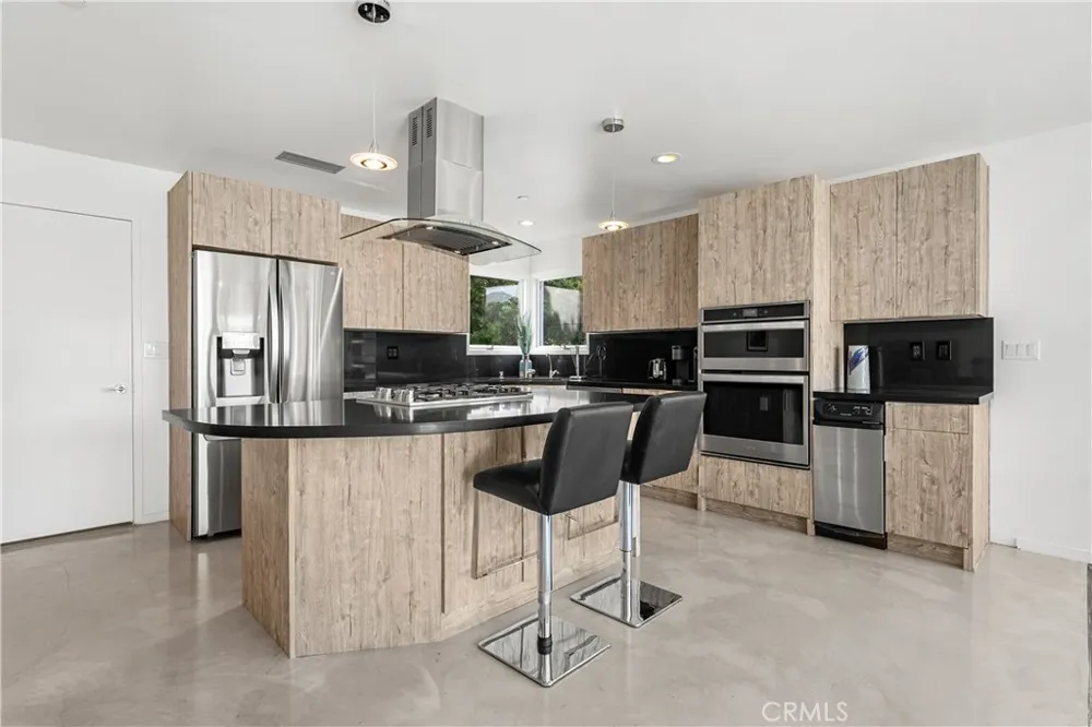 385 S Via Montanera Anaheim Hills, CA 92807