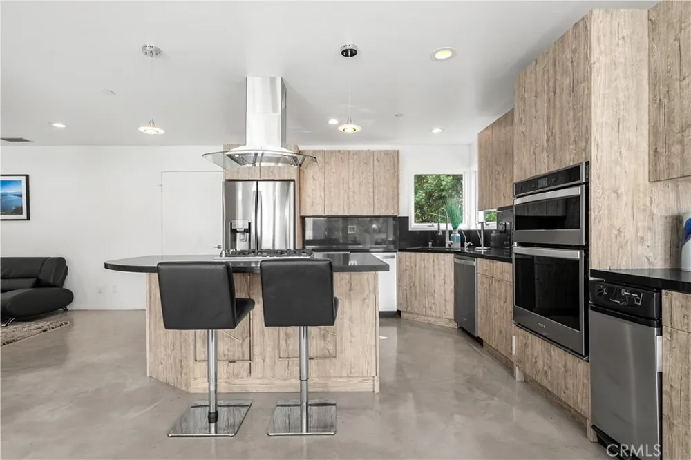 385 S Via Montanera Anaheim Hills, CA 92807