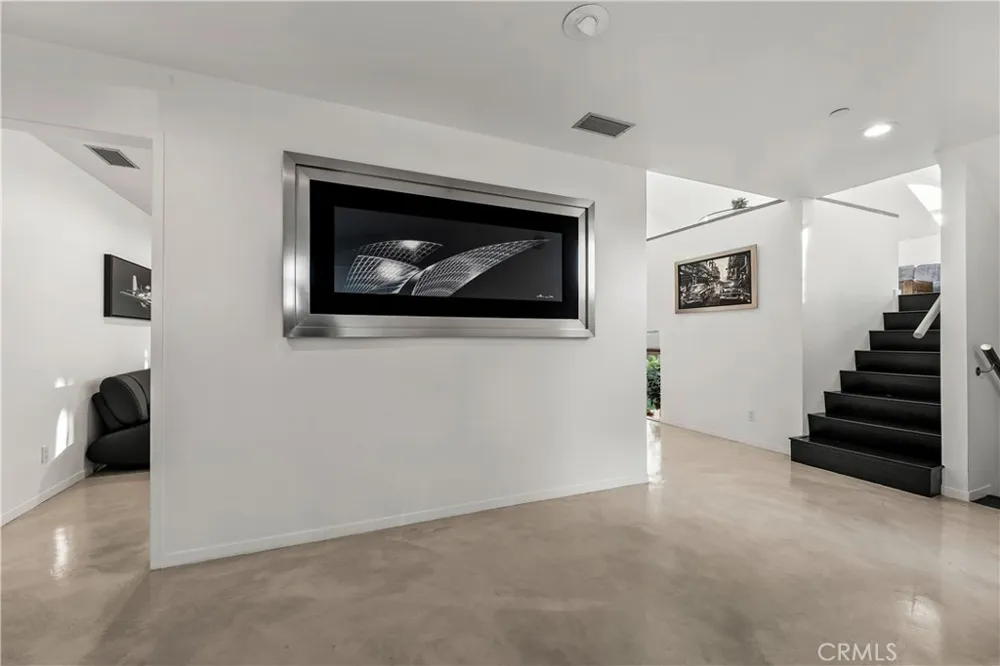 385 S Via Montanera Anaheim Hills, CA 92807