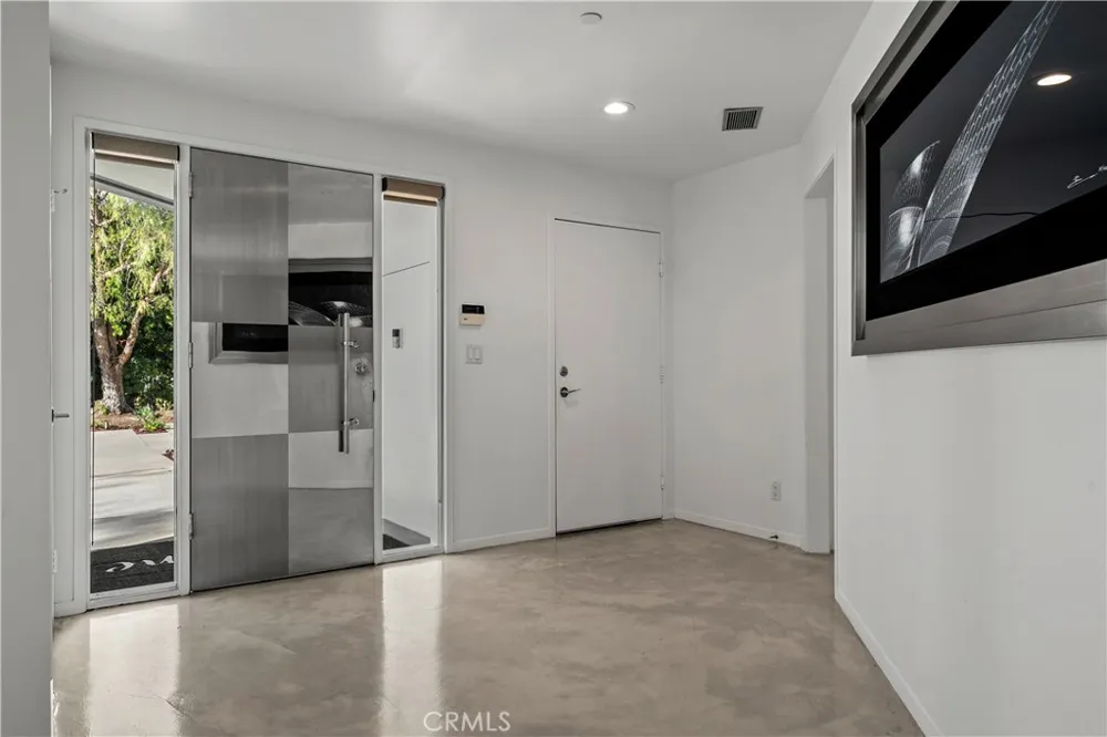 385 S Via Montanera Anaheim Hills, CA 92807