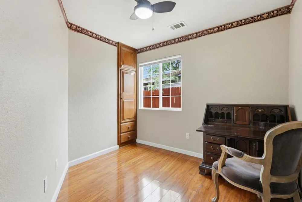 4514 Whimbrell Court Antelope, CA 95843