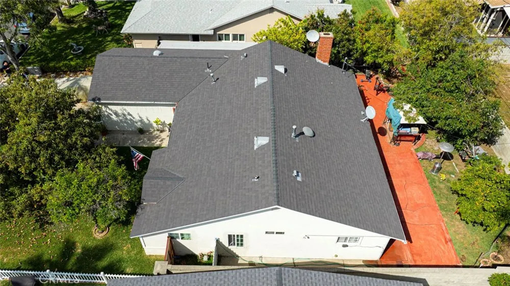 1029 E Galatea Azusa, CA 91702