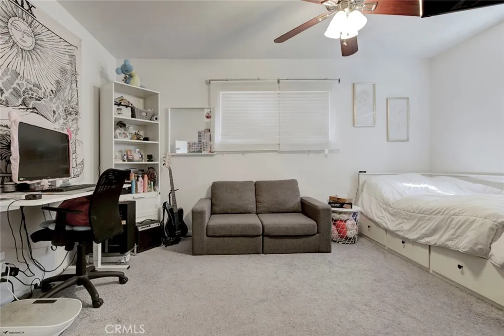 1029 E Galatea Azusa, CA 91702
