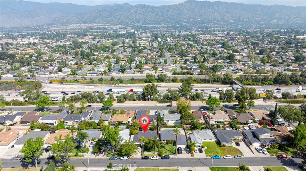 1029 E Galatea Azusa, CA 91702