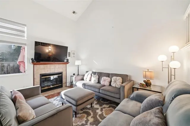 25 Deer Run Circle San Jose, CA 95136