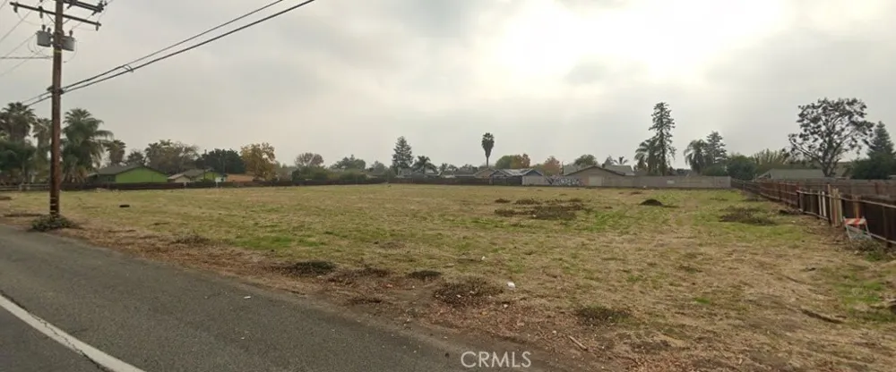 W Inyo Avenue Tulare, CA 93274