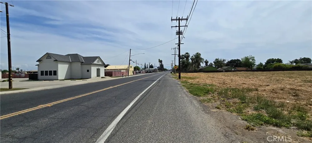 W Inyo Avenue Tulare, CA 93274