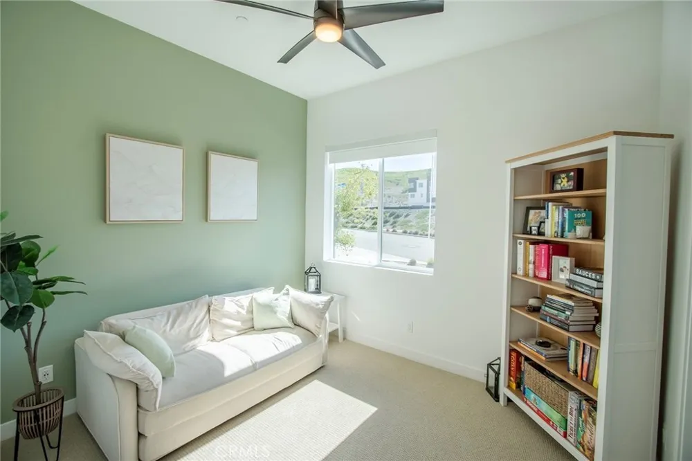 26857 Laurel Mountain Loop Valencia, CA 91381