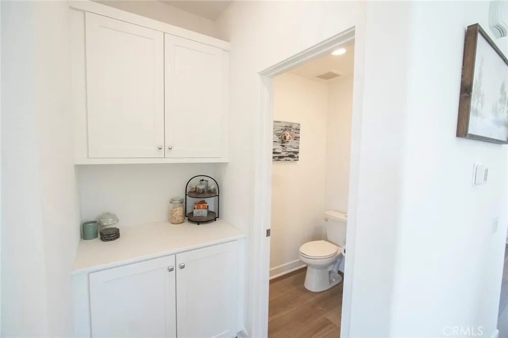 26857 Laurel Mountain Loop Valencia, CA 91381