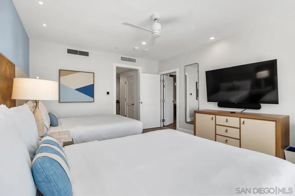 1500 Orange Ave #74 Coronado, CA 92118