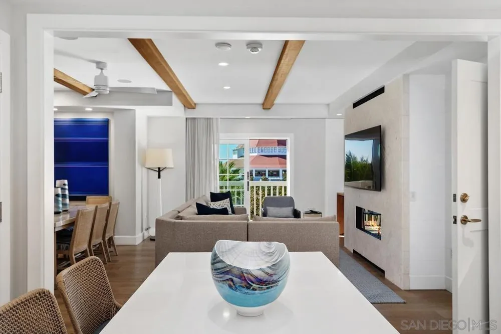 1500 Orange Ave #74 Coronado, CA 92118
