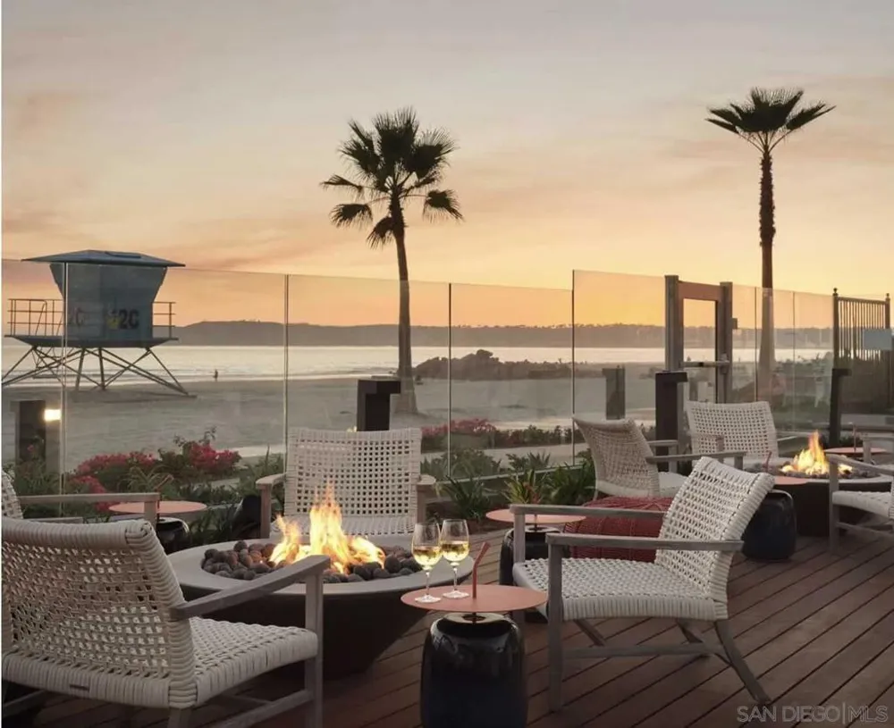 1500 Orange Ave #74 Coronado, CA 92118
