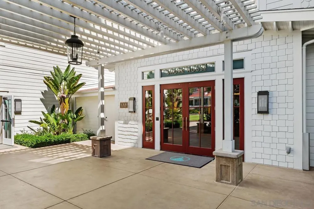 1500 Orange Ave #74 Coronado, CA 92118