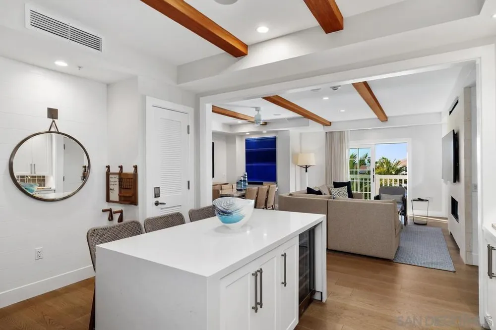 1500 Orange Ave #74 Coronado, CA 92118