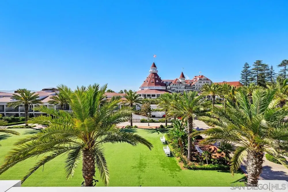 1500 Orange Ave #74 Coronado, CA 92118