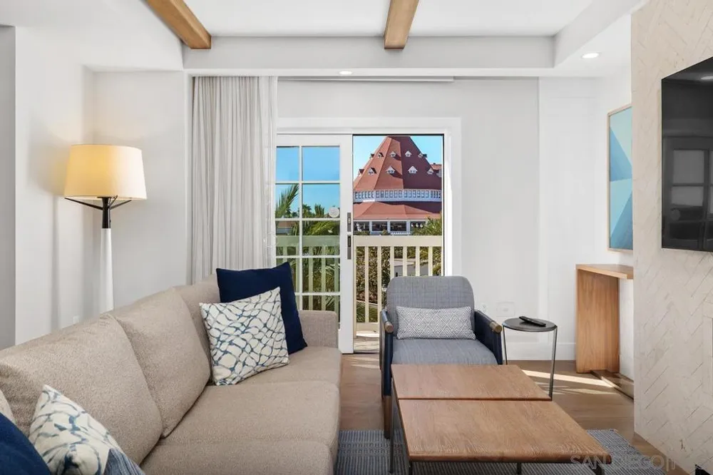 1500 Orange Ave #74 Coronado, CA 92118