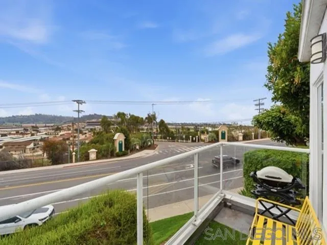 317 Arcaro Ln Solana Beach, CA 92075