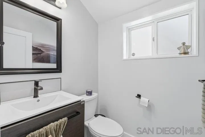 317 Arcaro Ln Solana Beach, CA 92075