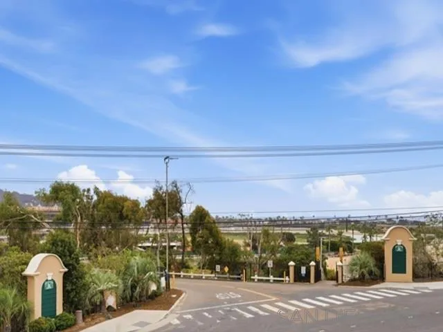 317 Arcaro Ln Solana Beach, CA 92075
