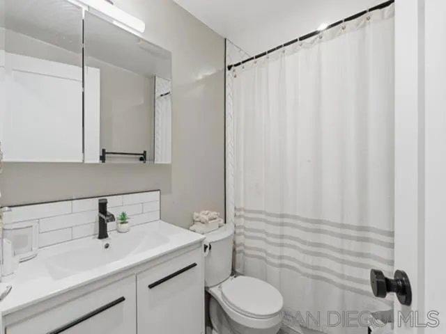 317 Arcaro Ln Solana Beach, CA 92075