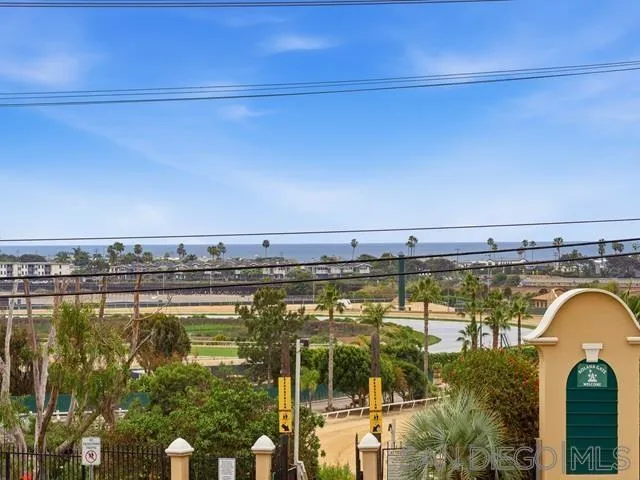 317 Arcaro Ln Solana Beach, CA 92075