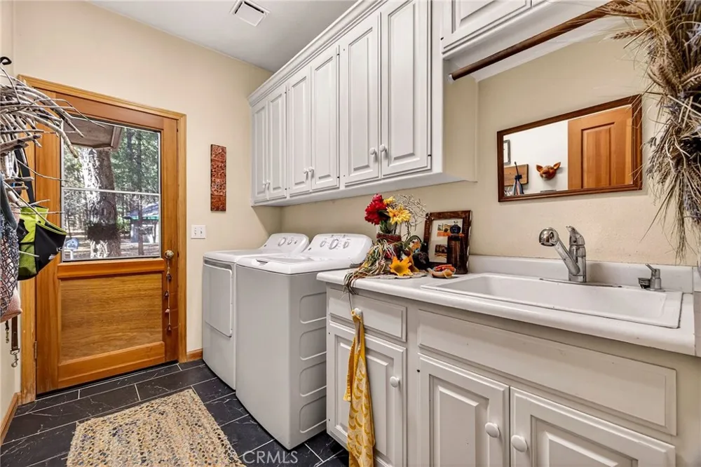 62 Hollow Oak Lane Chico, CA 95973