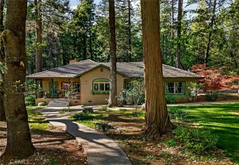 62 Hollow Oak Lane