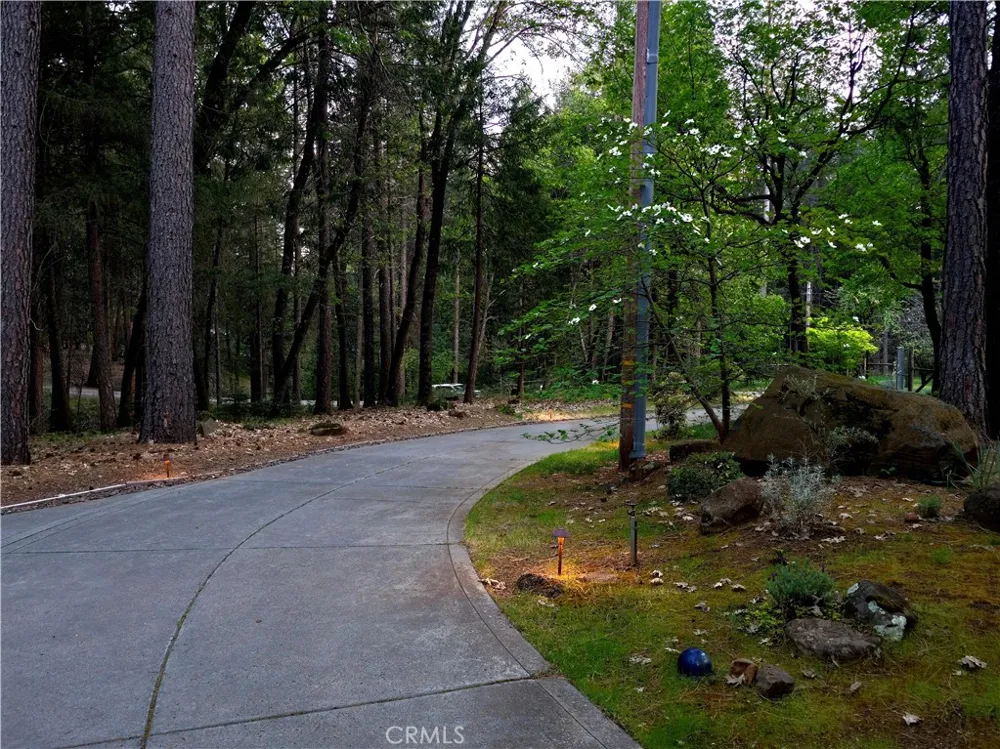 62 Hollow Oak Lane Chico, CA 95973