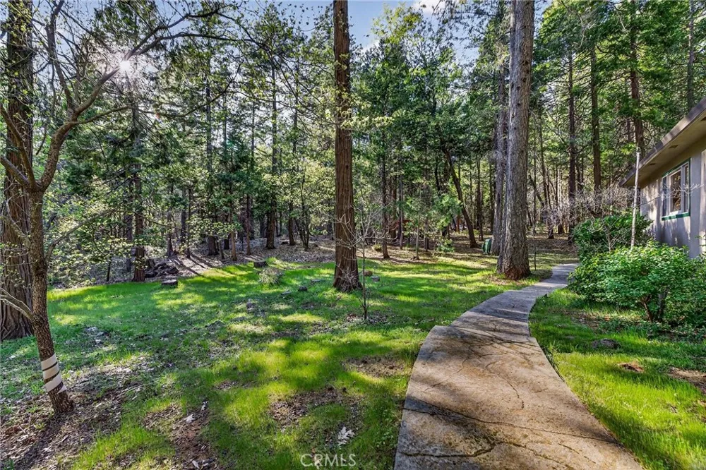 62 Hollow Oak Lane Chico, CA 95973