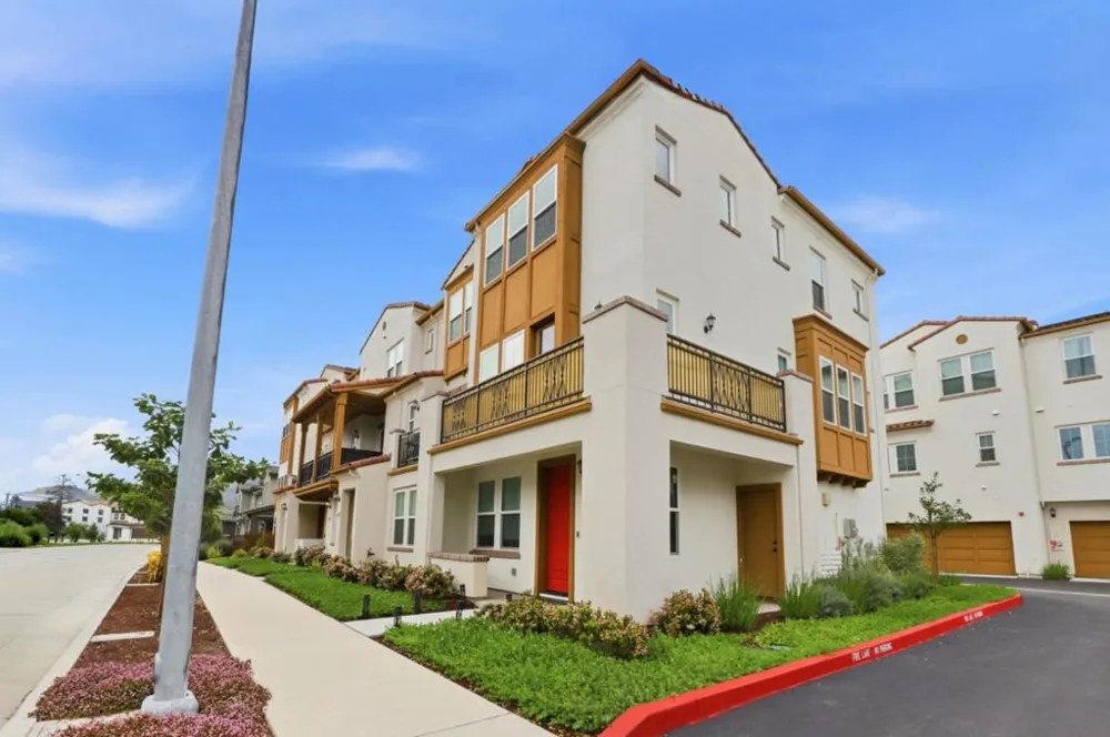625 Los Castanos Drive Morgan Hill, CA 95037
