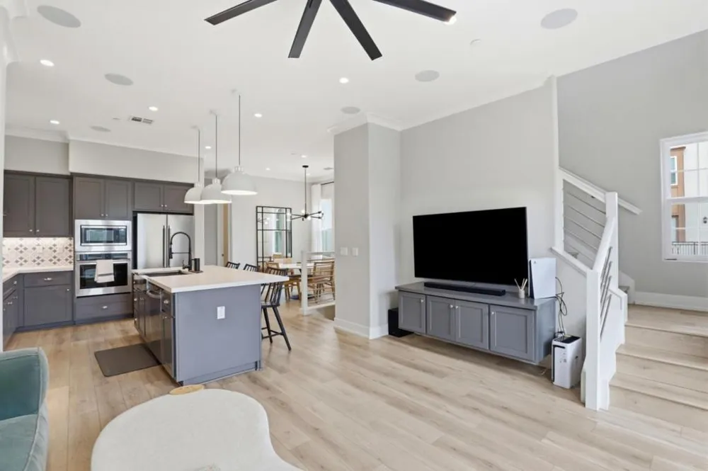 625 Los Castanos Drive Morgan Hill, CA 95037