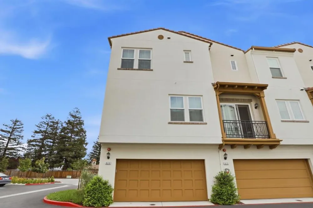 625 Los Castanos Drive Morgan Hill, CA 95037