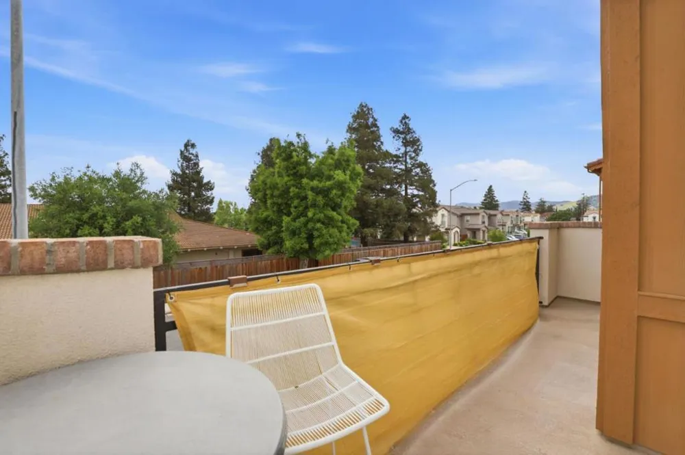 625 Los Castanos Drive Morgan Hill, CA 95037