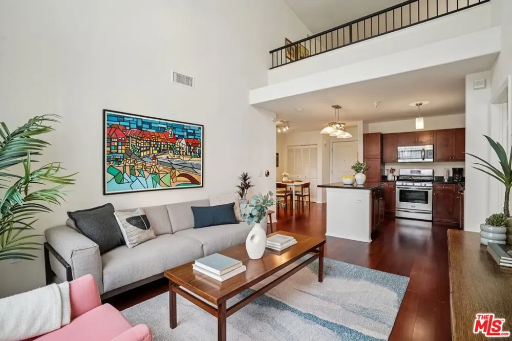 100 S Alameda Street #432 Los Angeles, CA 90012