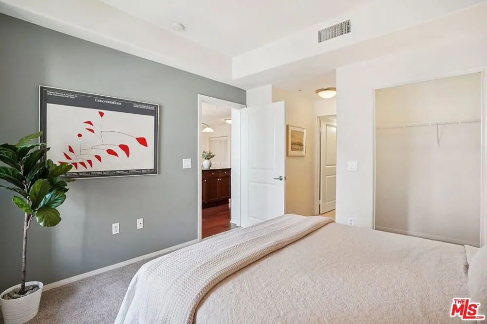 100 S Alameda Street #432 Los Angeles, CA 90012