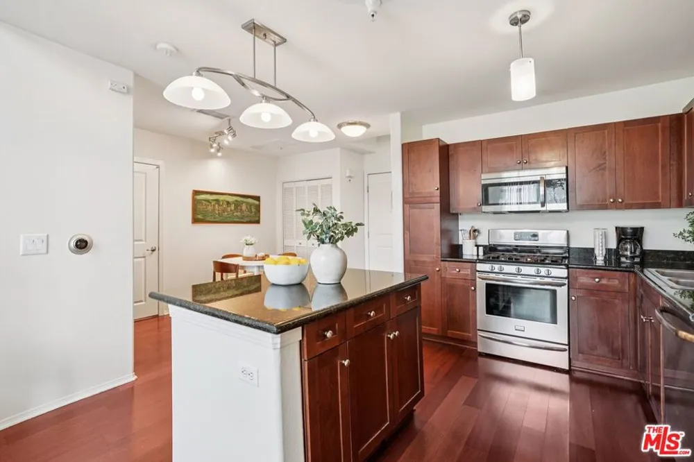 100 S Alameda Street #432 Los Angeles, CA 90012