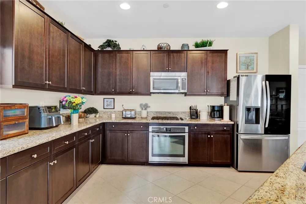 5341 Parma Fontana, CA 92336
