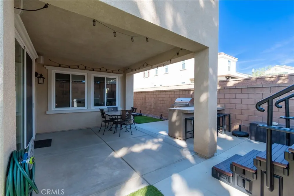 5341 Parma Fontana, CA 92336