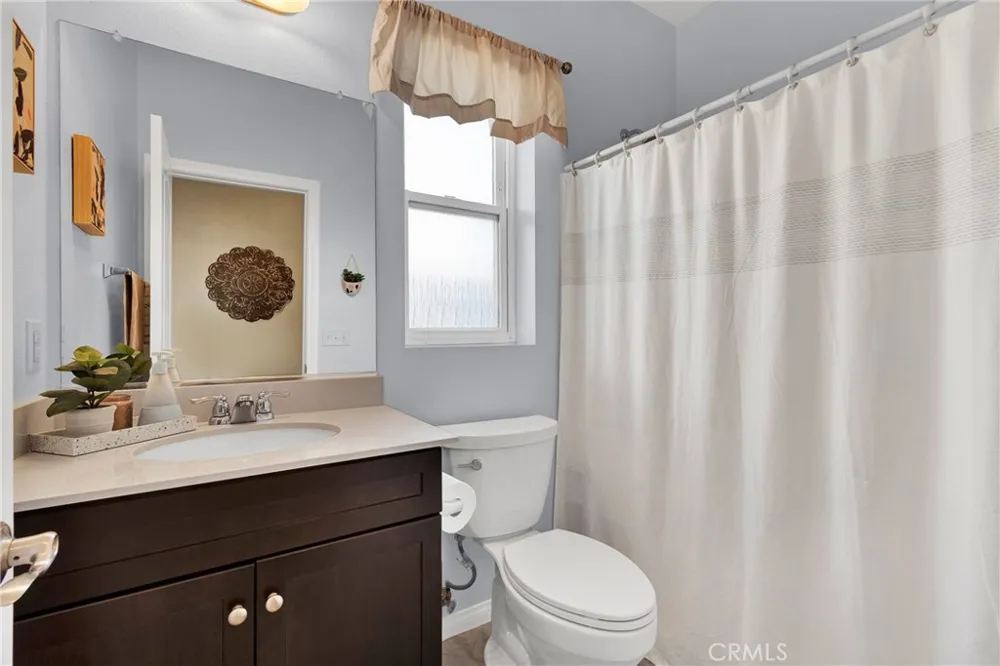 5341 Parma Fontana, CA 92336