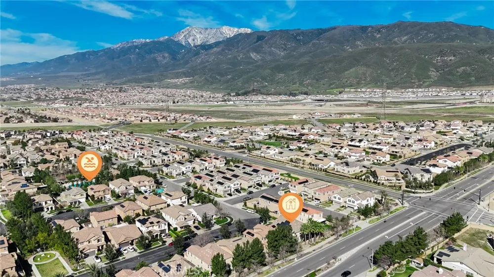 5341 Parma Fontana, CA 92336