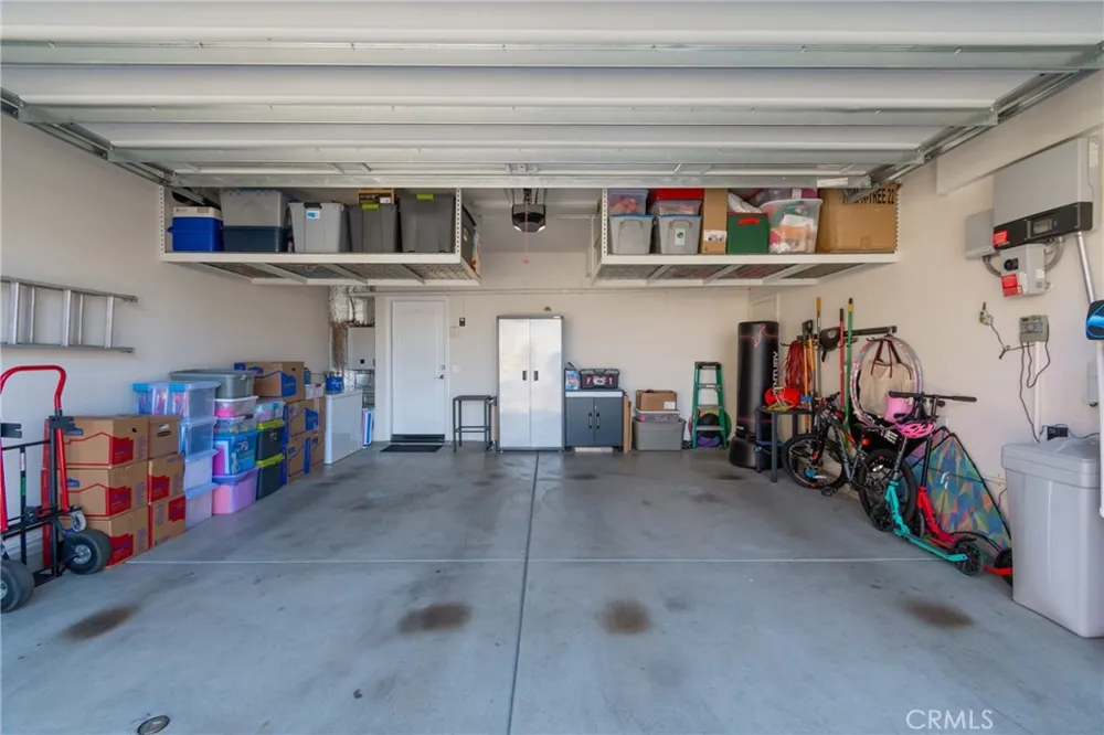5341 Parma Fontana, CA 92336