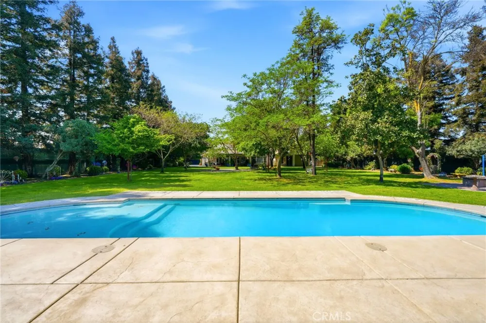 40912 Road 40 Dinuba, CA 93618