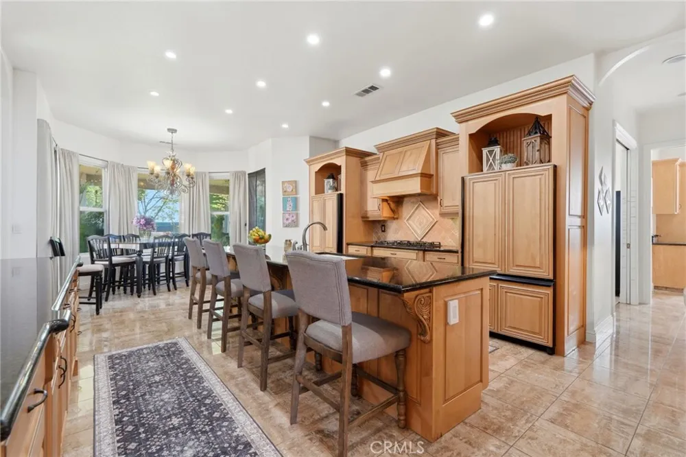 40912 Road 40 Dinuba, CA 93618