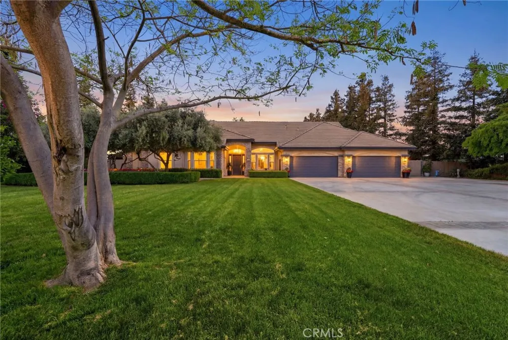 40912 Road 40 Dinuba, CA 93618