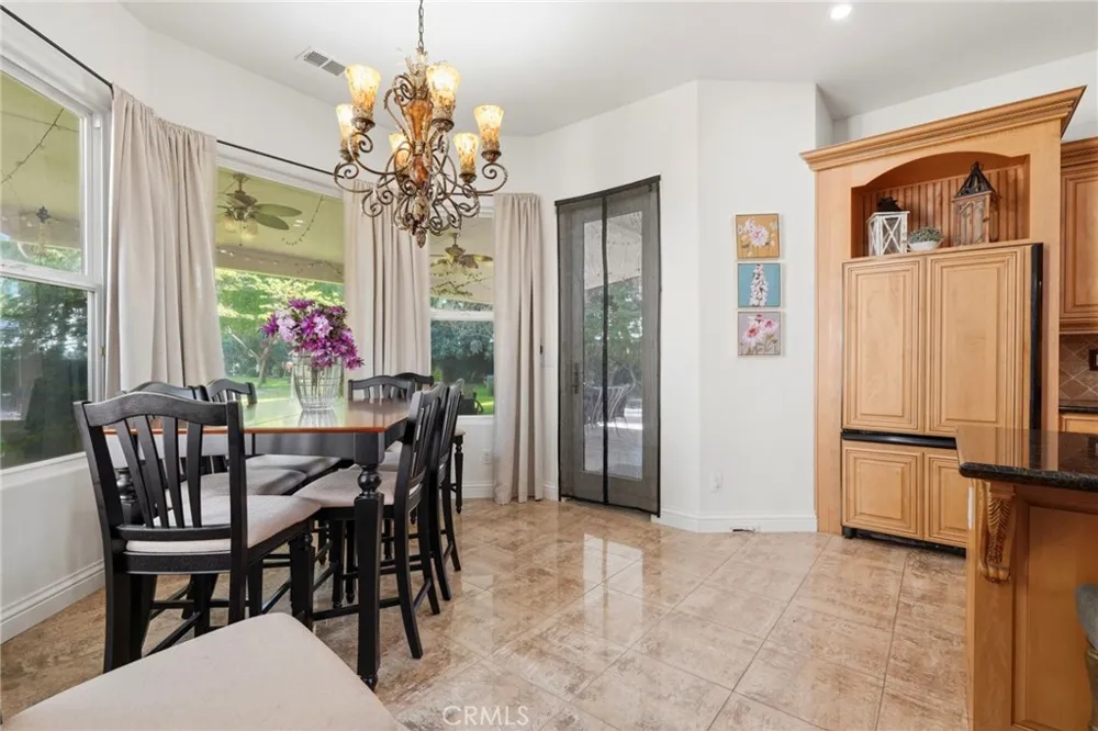 40912 Road 40 Dinuba, CA 93618