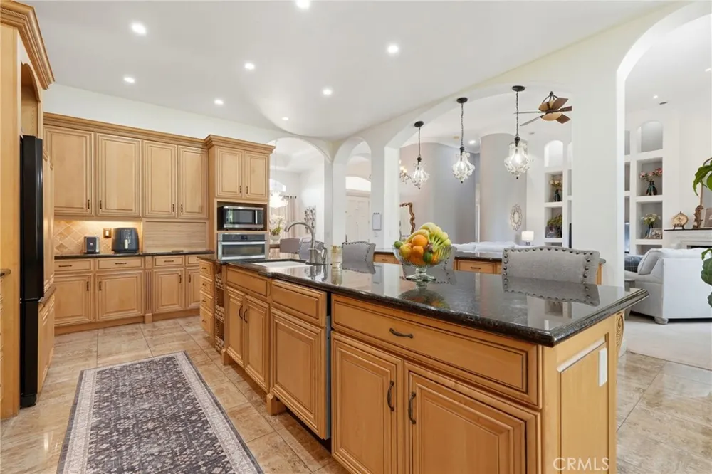 40912 Road 40 Dinuba, CA 93618