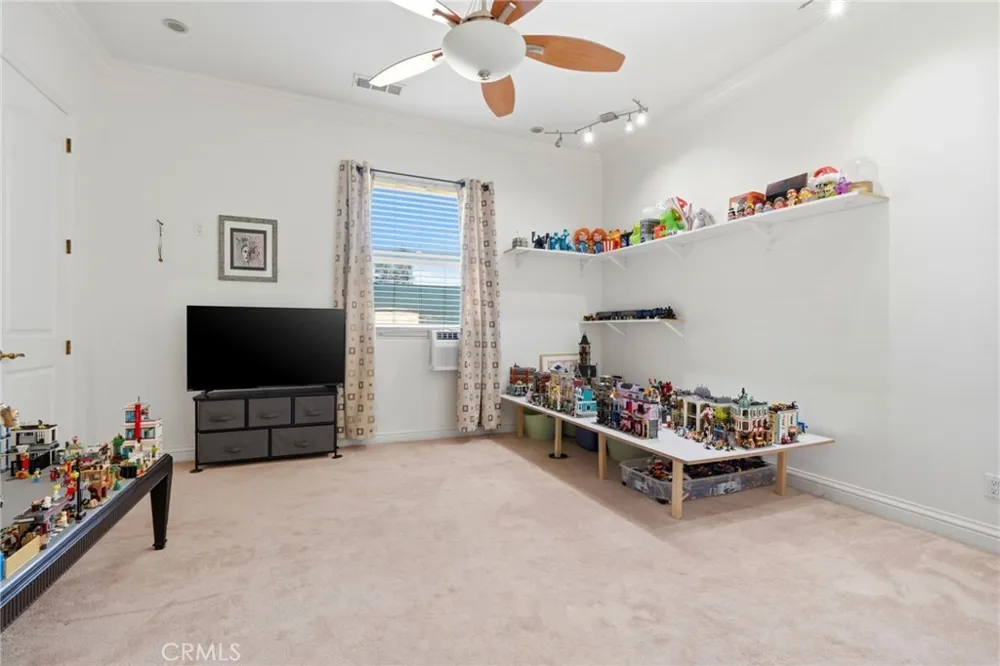 40912 Road 40 Dinuba, CA 93618