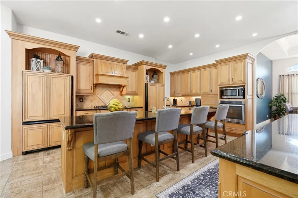 40912 Road 40 Dinuba, CA 93618