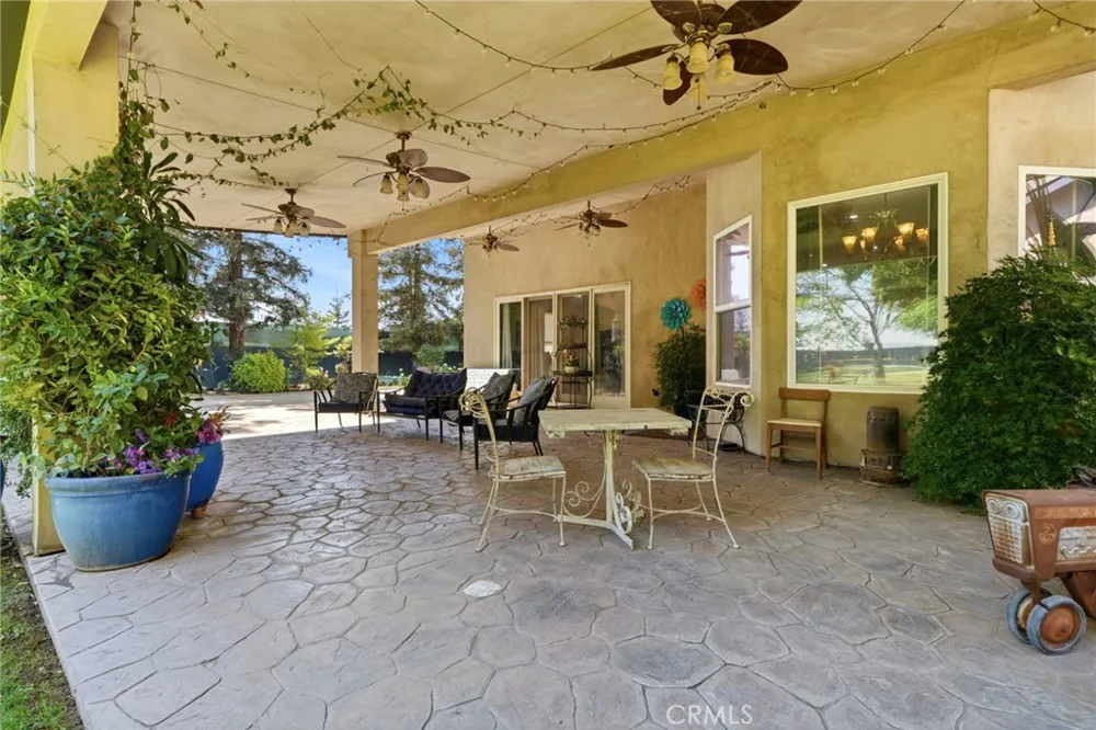 40912 Road 40 Dinuba, CA 93618